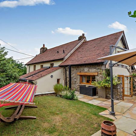 St Helens Chapel Cottage ครอยด์ ภายนอก รูปภาพ